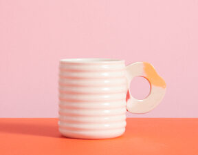 db Tee cup Rainbow swirls